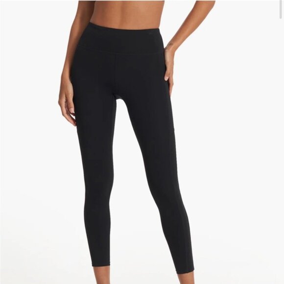 Vuori Black Stride Legging - Picture 3 of 7